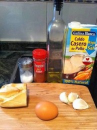 sopa de ajo ingredientes